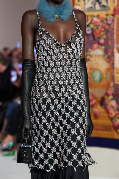 Look 140